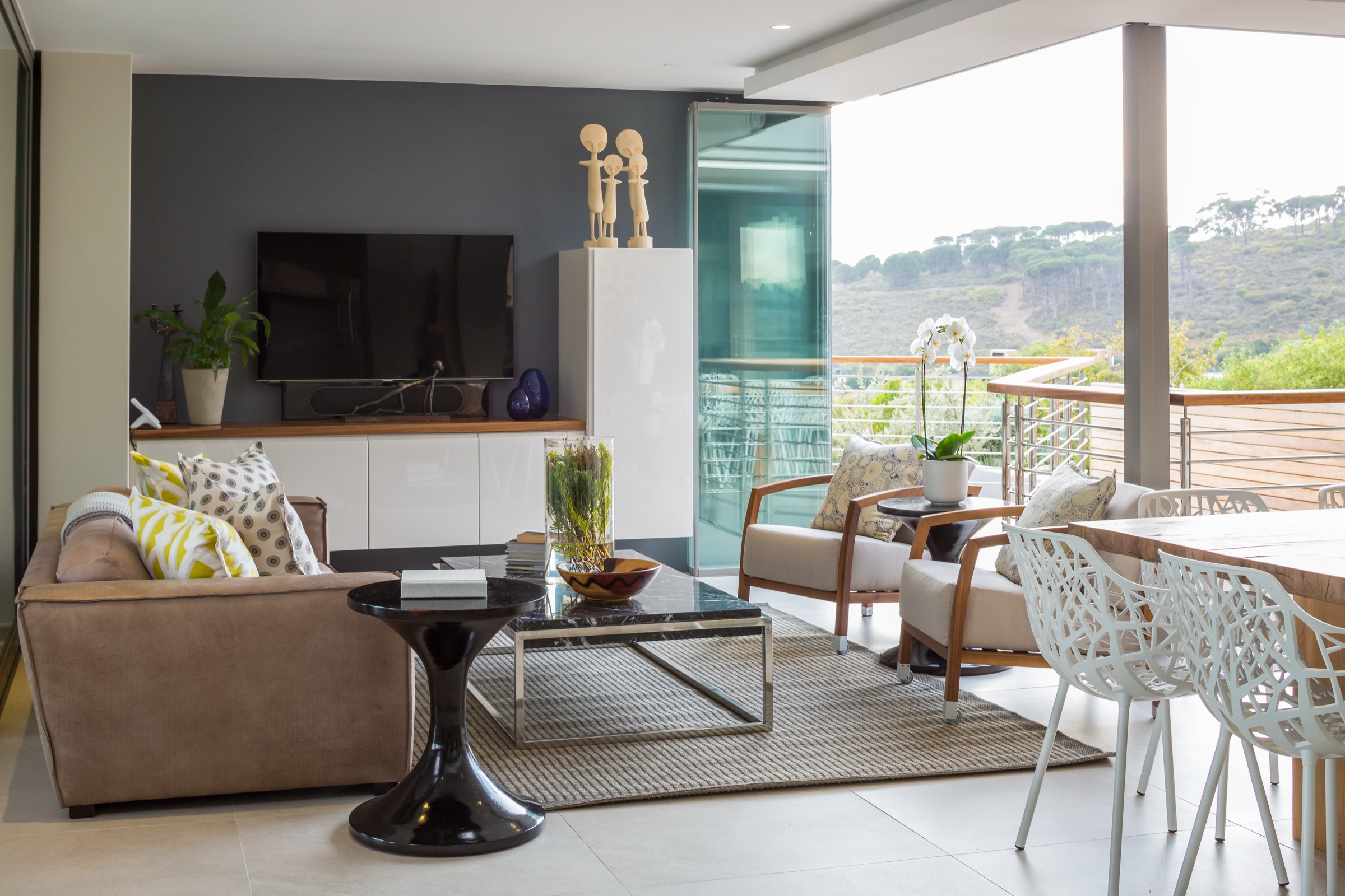 Modern Residence — photo 2